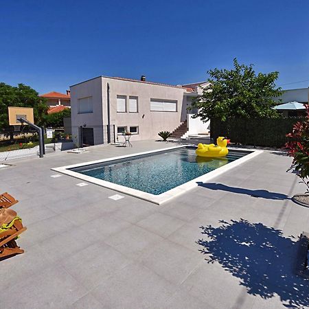 Apartment Villa Anna 扎达尔 外观 照片