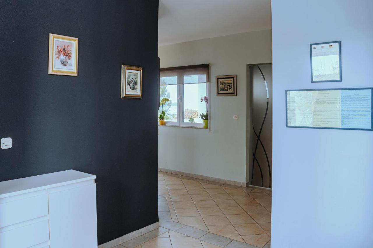 Apartment Villa Anna 扎达尔 外观 照片